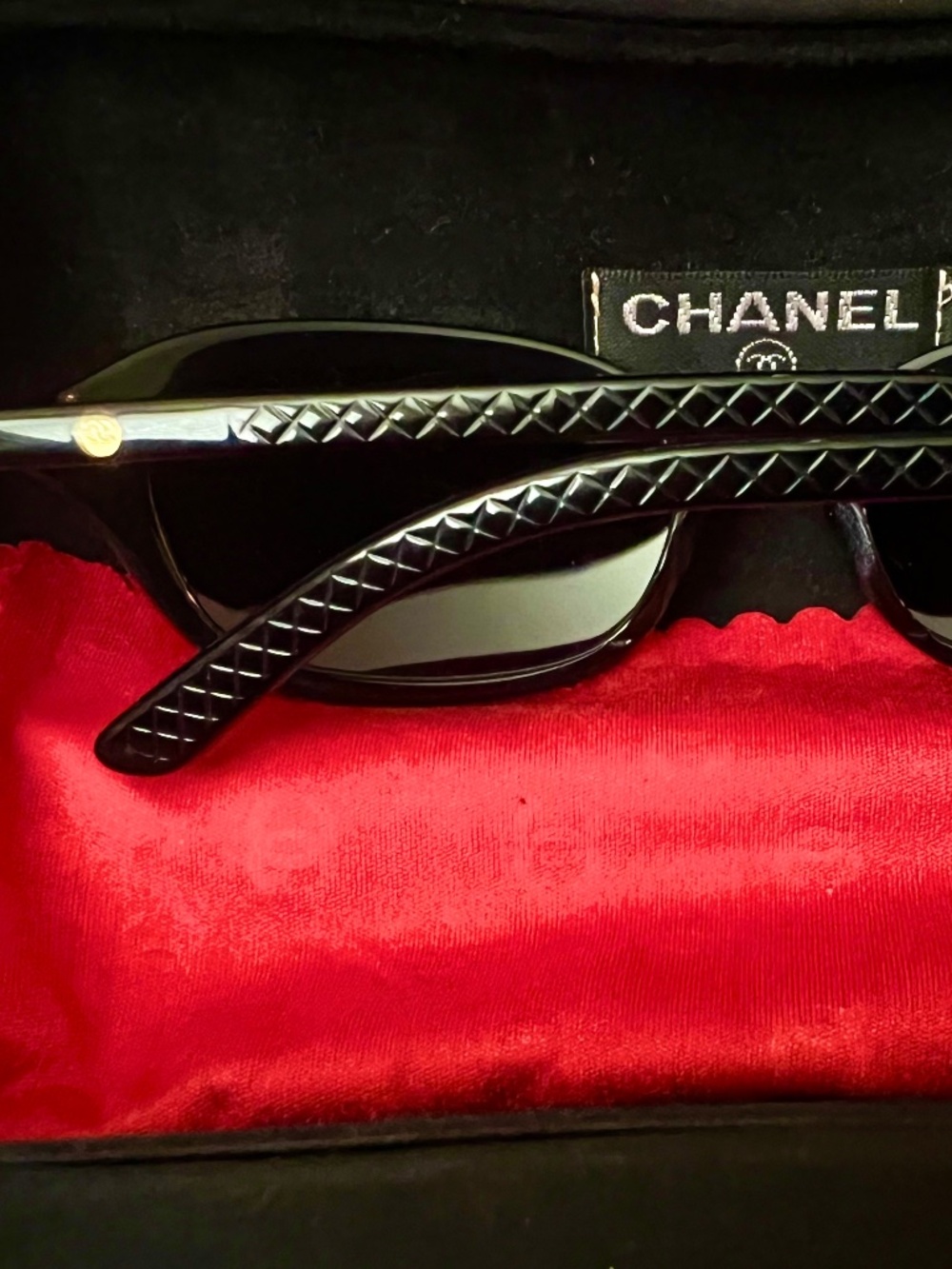 CHANEL Sunglasses